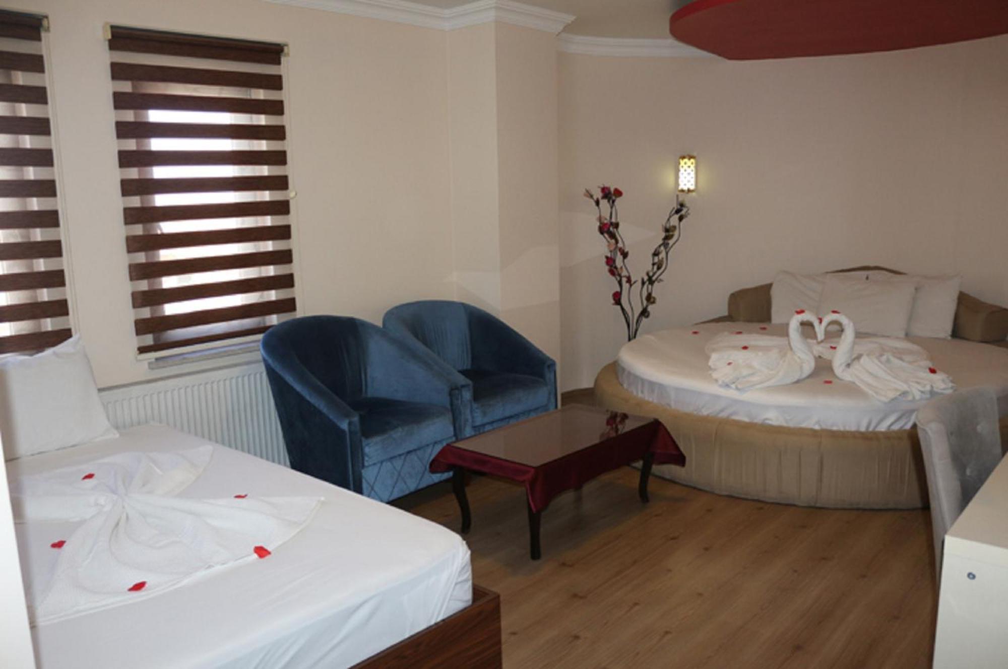Mesnevi Hotel Konya Cameră foto