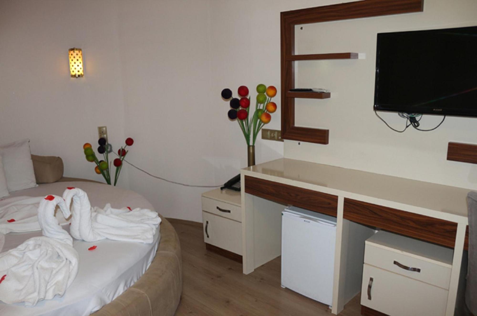 Mesnevi Hotel Konya Cameră foto